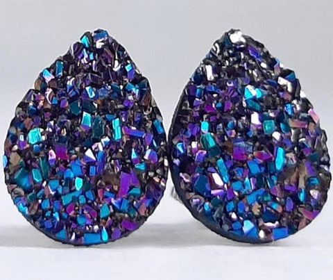 Ultra violet druzy teardrop studs