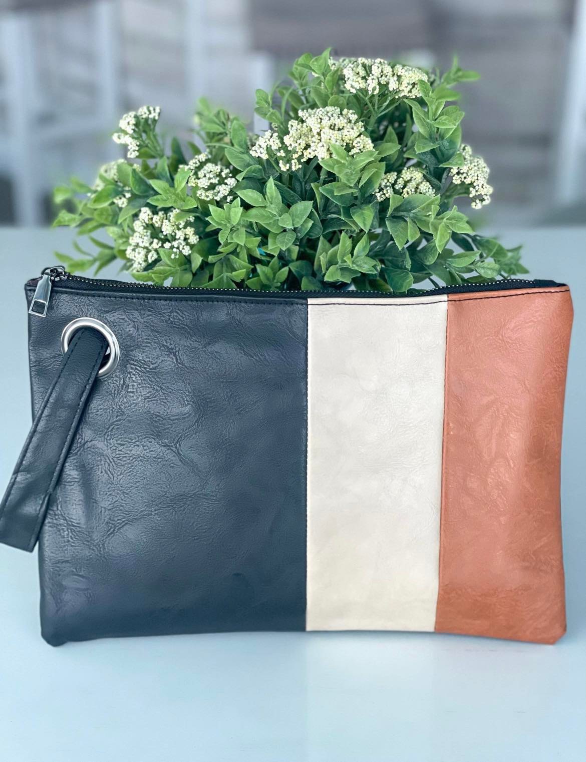 Hint of fall clothes