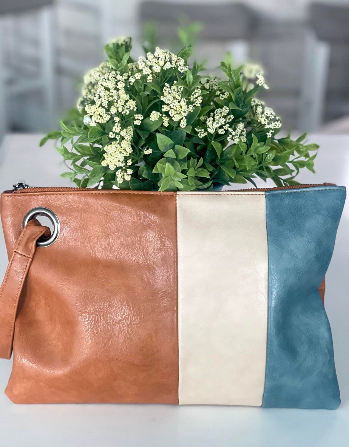 Hint of fall clothes